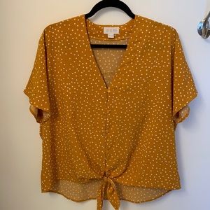 Polka dot yellow tie shirt